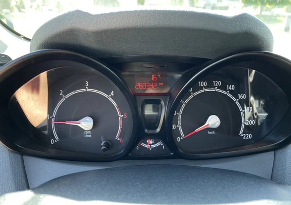 Ford Fiesta cena 15900 przebieg: 260000, rok produkcji 2012 z Lublin małe 92
